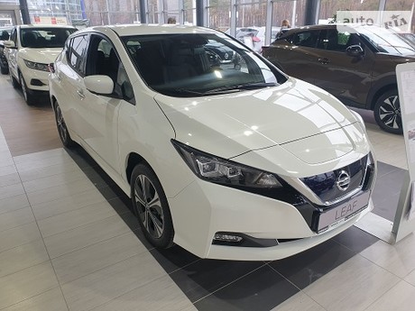 Nissan Leaf 2023