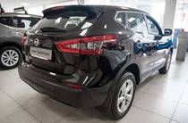 Nissan Qashqai Acenta Parking