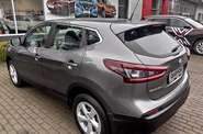 Nissan Qashqai Acenta Parking