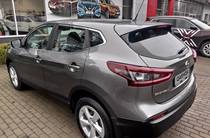 Nissan Qashqai Acenta Parking