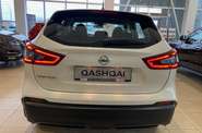 Nissan Qashqai Acenta Parking