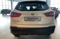 Nissan Qashqai Acenta Parking