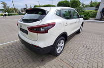 Nissan Qashqai Acenta Parking