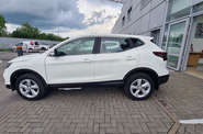 Nissan Qashqai Acenta Safety