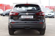 Nissan Qashqai Acenta Parking