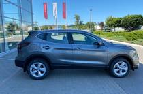 Nissan Qashqai Acenta Parking