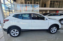 Nissan Qashqai Acenta Parking