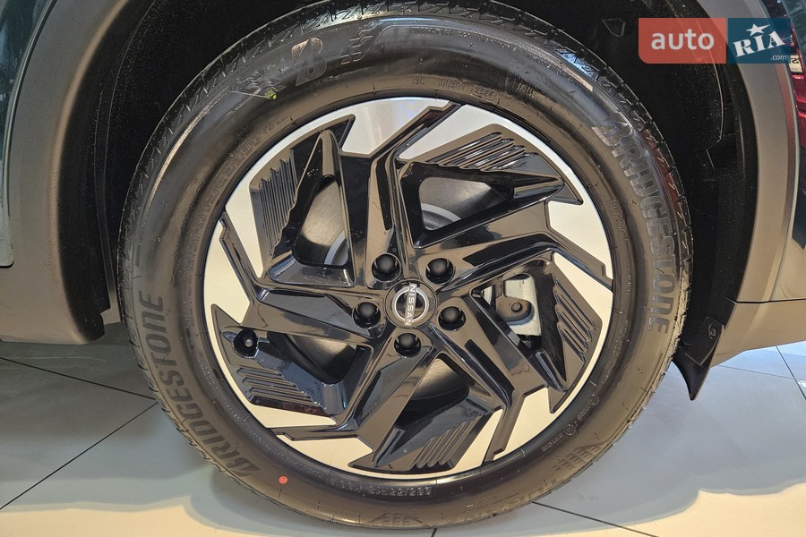 Nissan Qashqai - фото 12