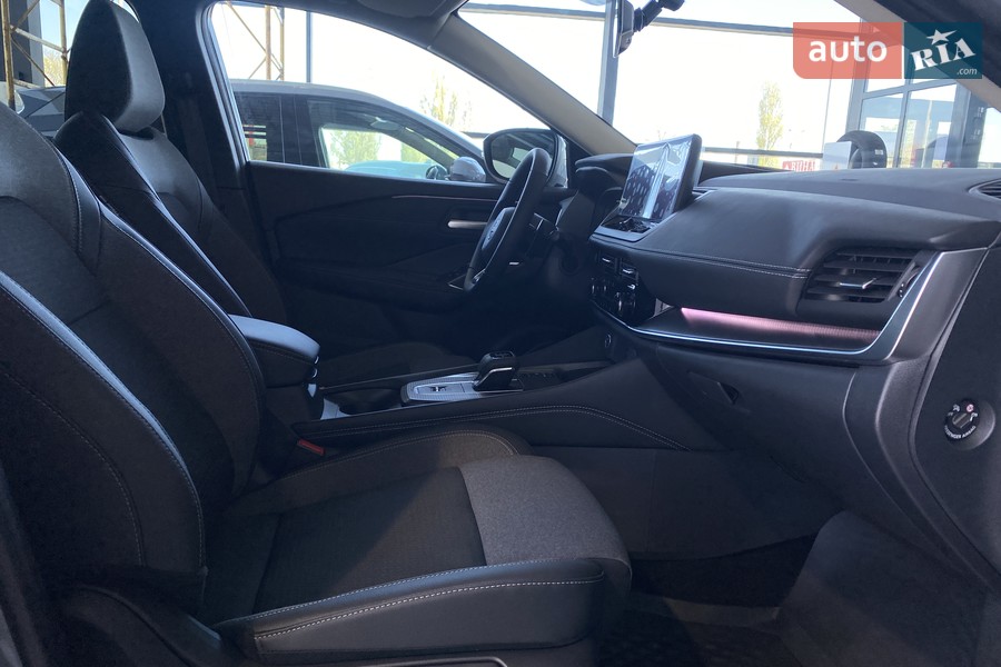 Nissan Qashqai - фото 12