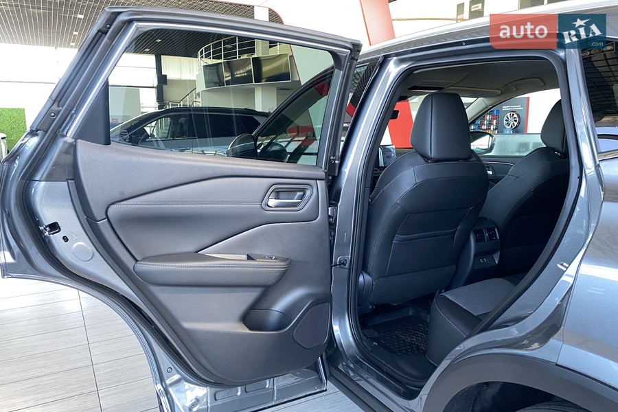 Nissan Qashqai - фото 17