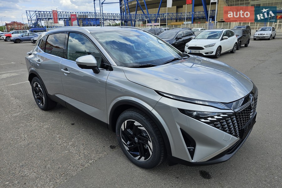 Nissan Qashqai - фото 2