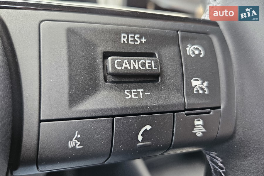 Nissan Qashqai - фото 15