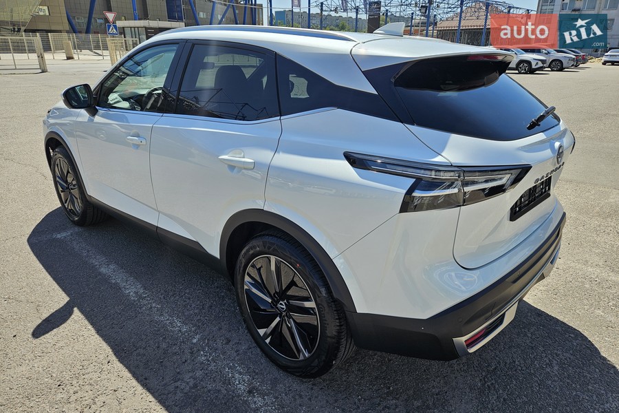 Nissan Qashqai - фото 6