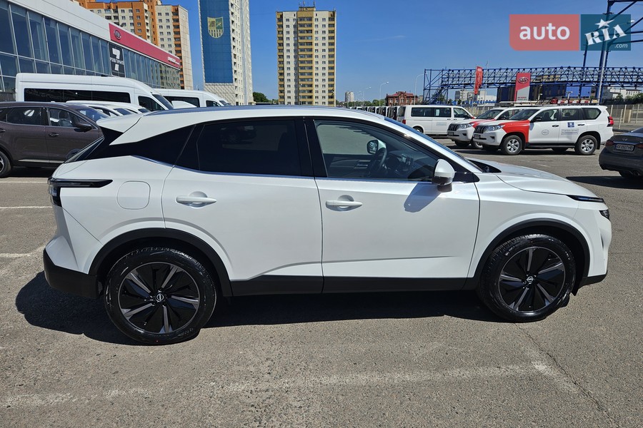 Nissan Qashqai - фото 10