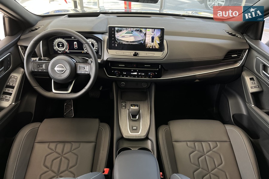 Nissan Qashqai - фото 12