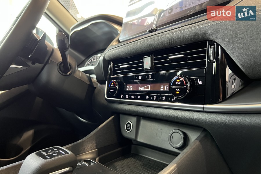 Nissan Qashqai - фото 14