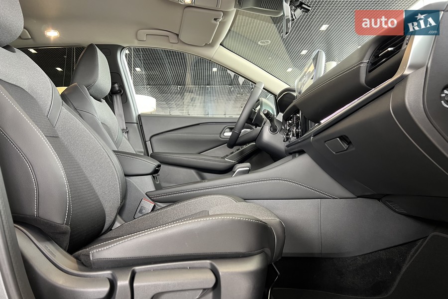Nissan Qashqai - фото 12