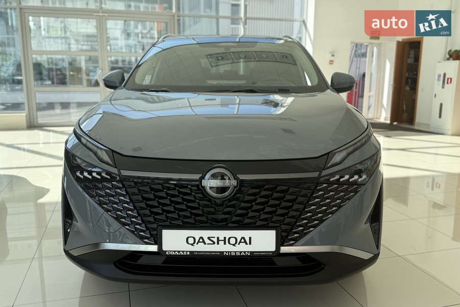 Nissan Qashqai - фото 1