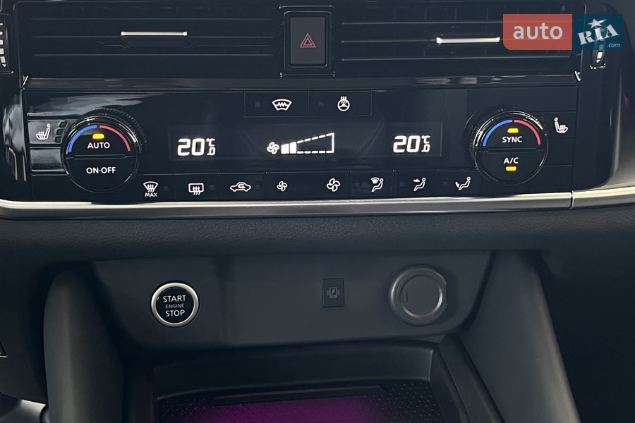 Nissan Qashqai - фото 10