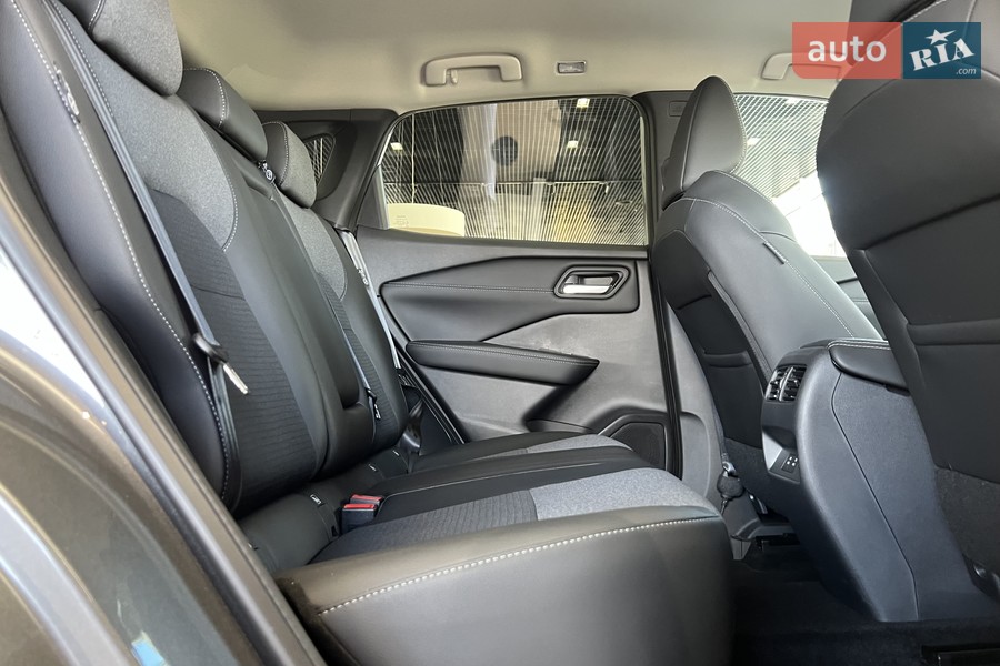 Nissan Qashqai - фото 24