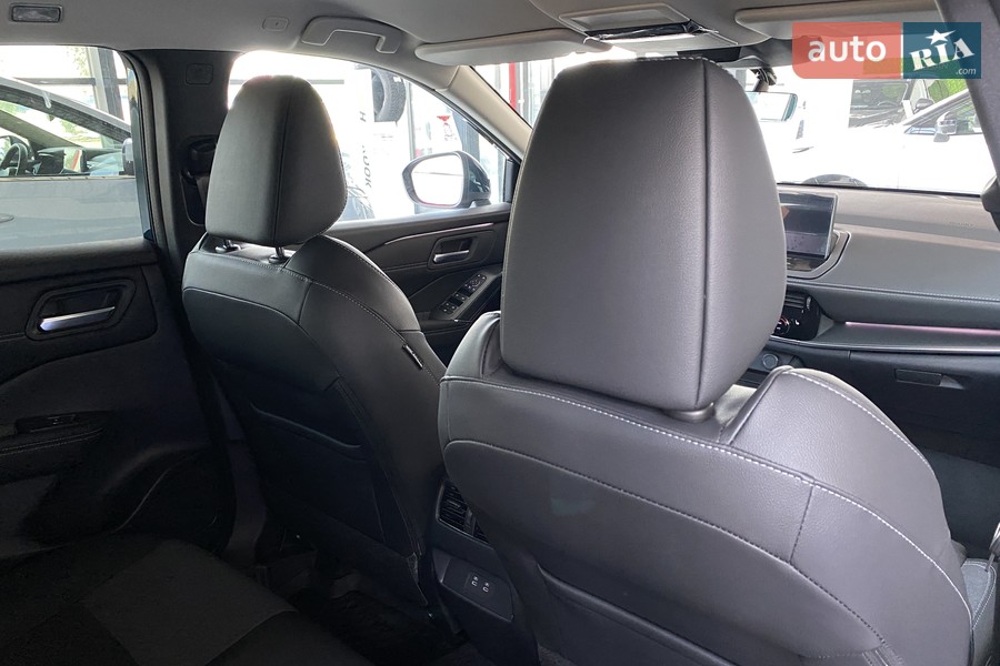 Nissan Qashqai - фото 11