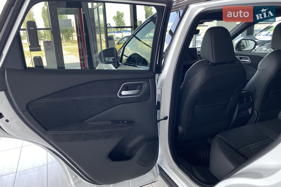 Nissan Qashqai - фото 11