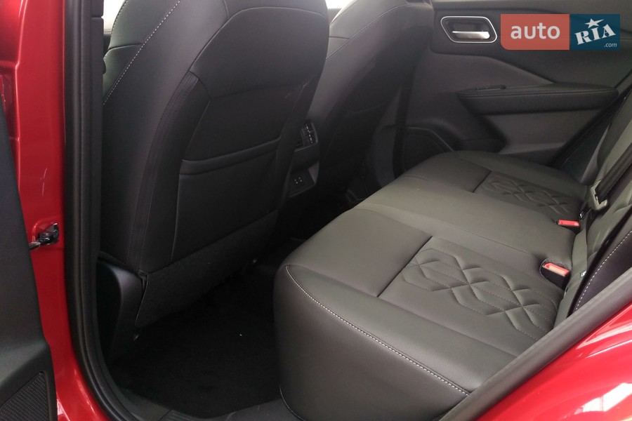 Nissan Qashqai - фото 34