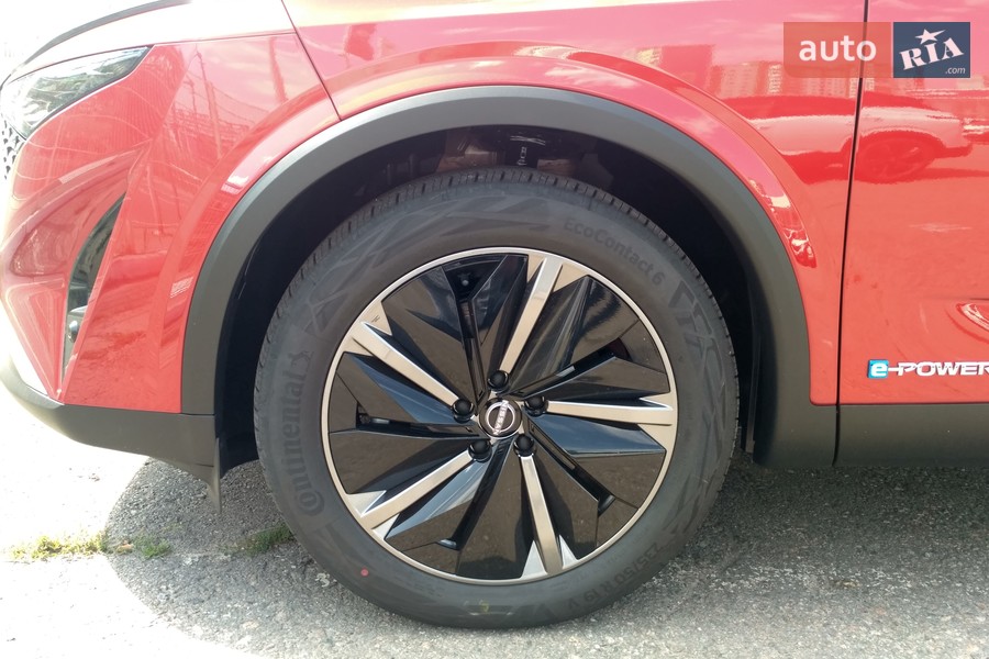 Nissan Qashqai - фото 18