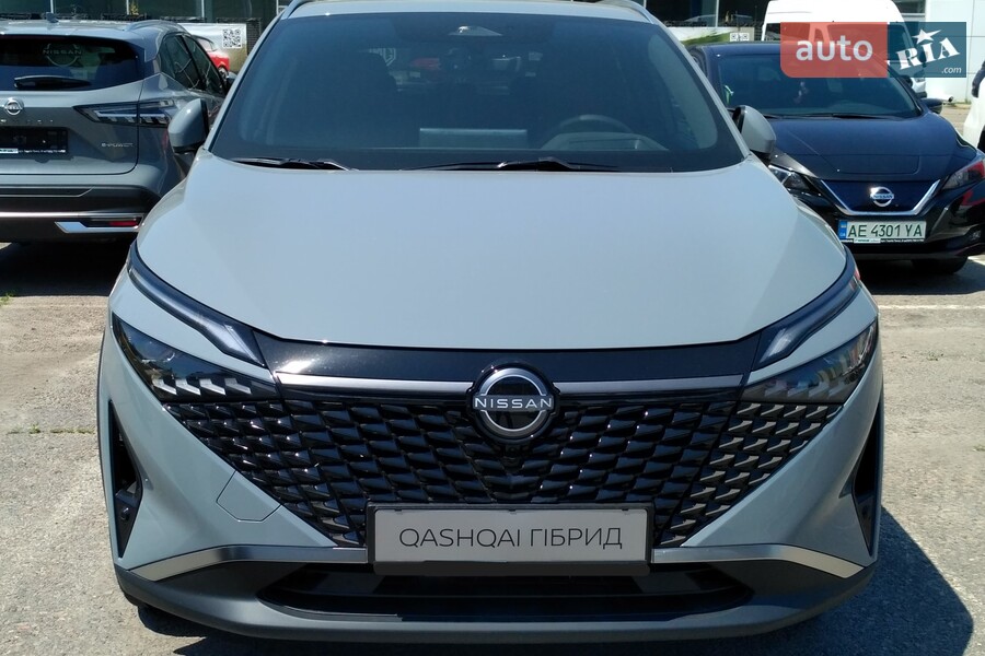 Nissan Qashqai - фото 1