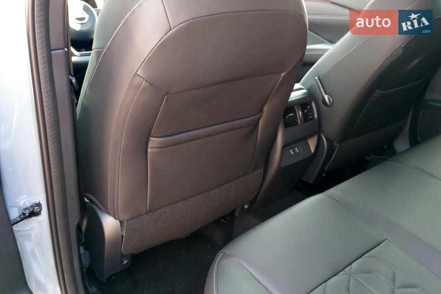 Nissan Qashqai - фото 22