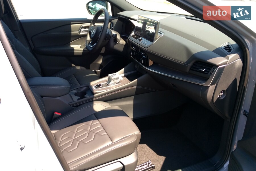 Nissan Qashqai - фото 28