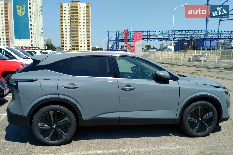 Nissan Qashqai - фото 5