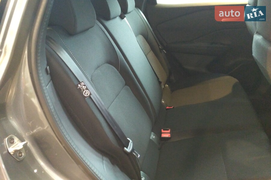 Nissan Qashqai - фото 11