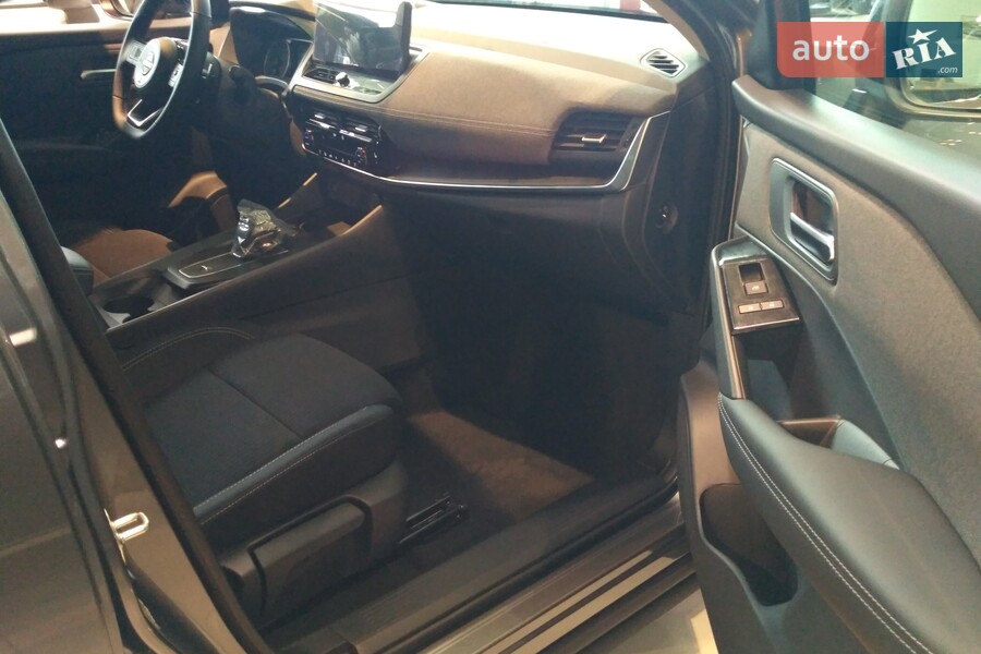 Nissan Qashqai - фото 16