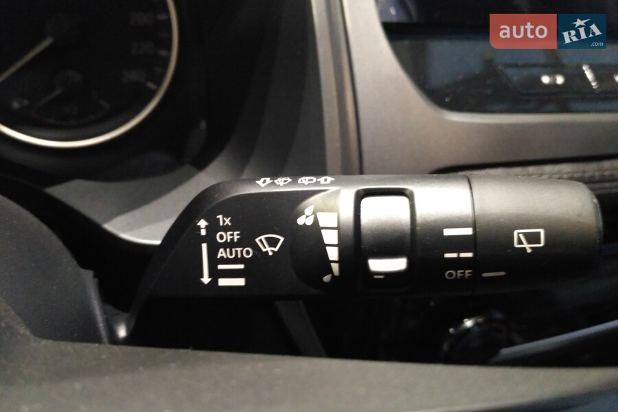 Nissan Qashqai - фото 12