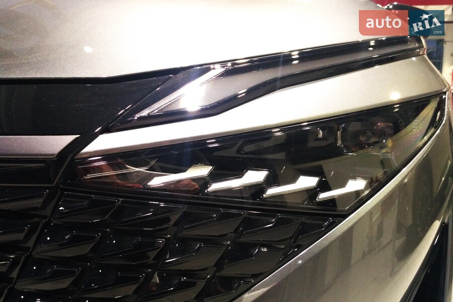 Nissan Qashqai - фото 6