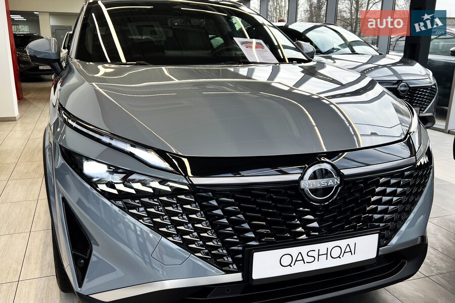 Nissan Qashqai - фото 1