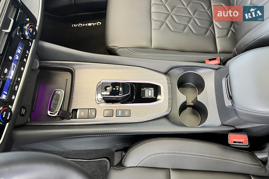 Nissan Qashqai - фото 31