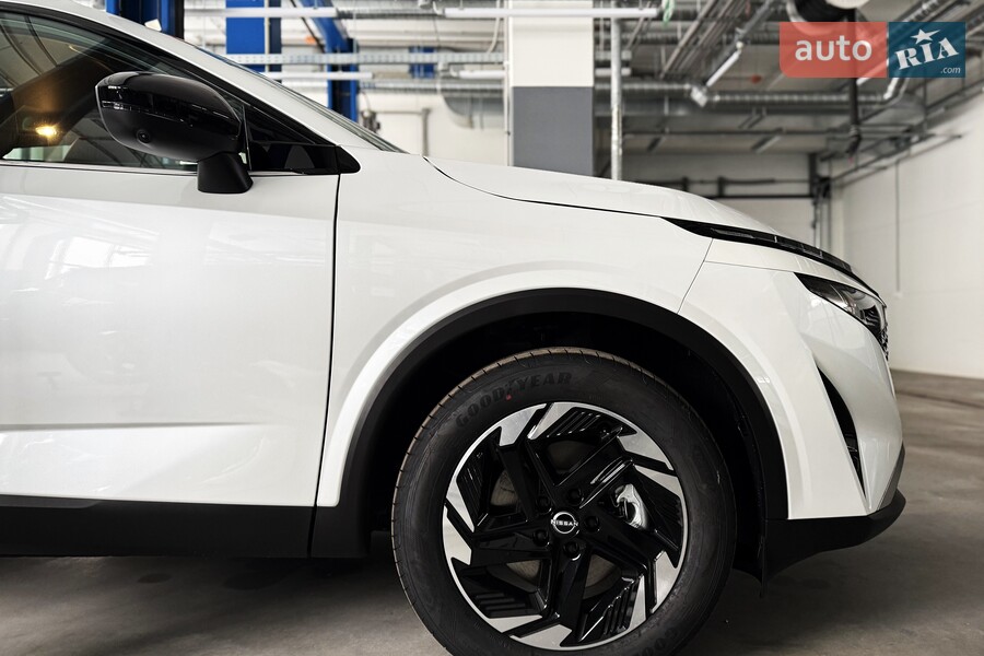 Nissan Qashqai - фото 10