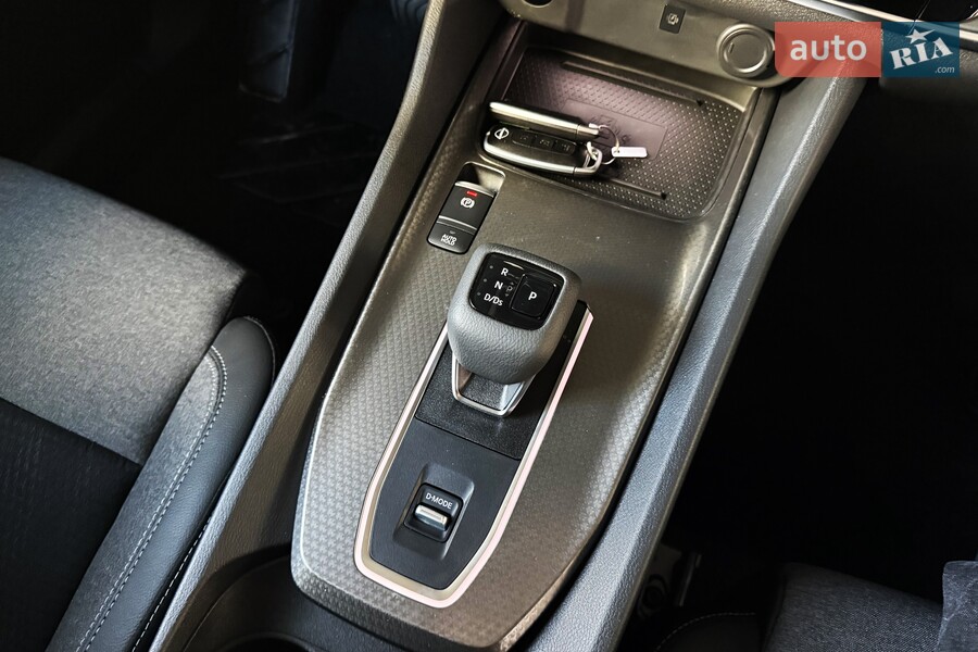 Nissan Qashqai - фото 25