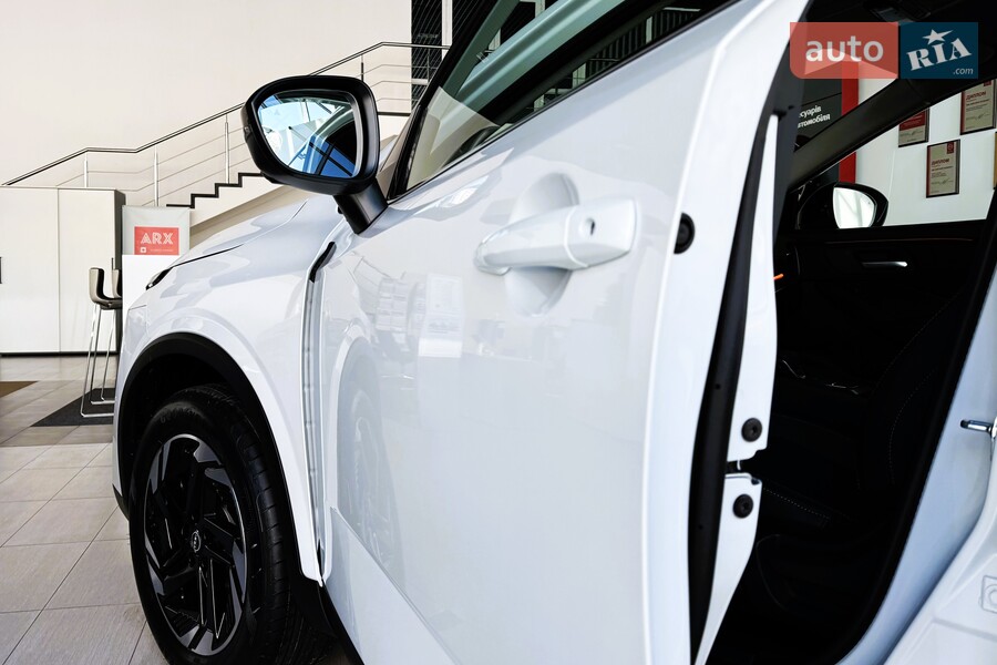 Nissan Qashqai - фото 9