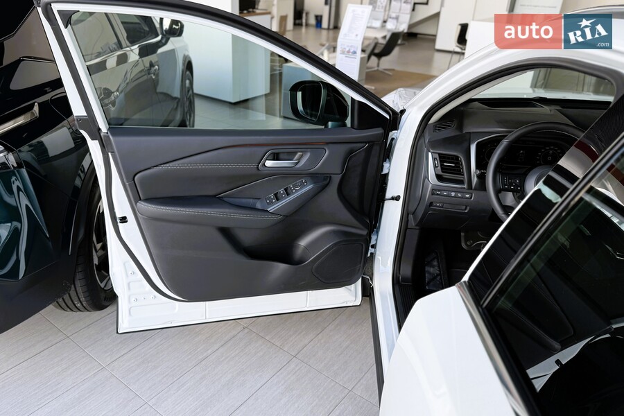 Nissan Qashqai - фото 11