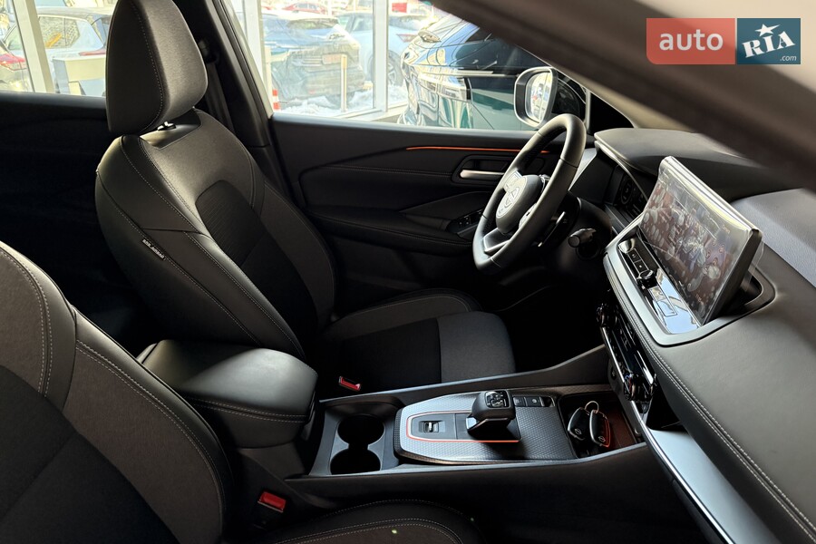 Nissan Qashqai - фото 13