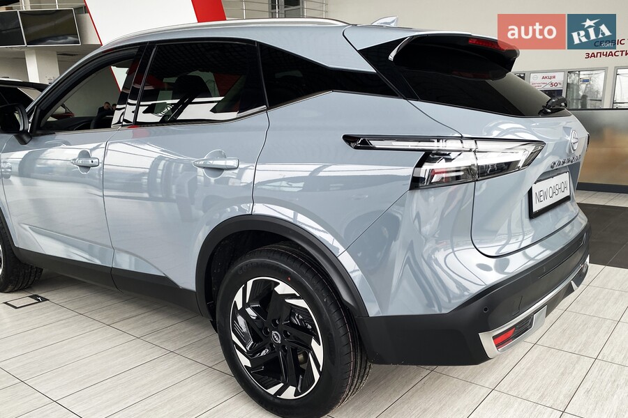 Nissan Qashqai - фото 12