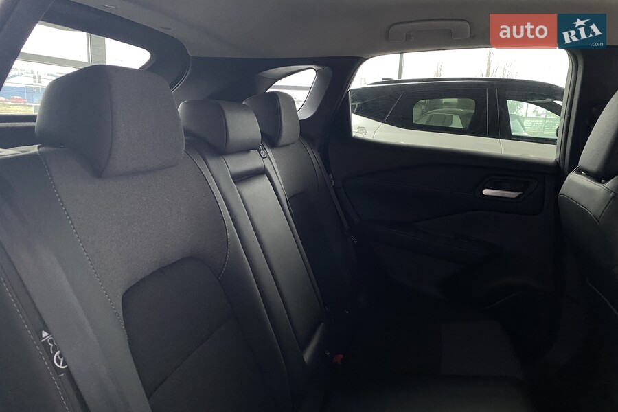 Nissan Qashqai - фото 18