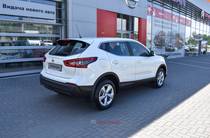 Nissan Qashqai Acenta Safety