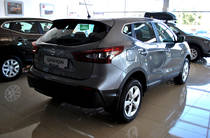 Nissan Qashqai Acenta Parking