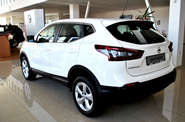 Nissan Qashqai Acenta Parking