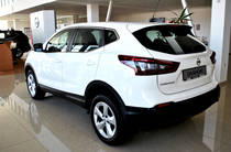 Nissan Qashqai Acenta Parking