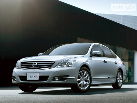 Nissan Teana 2010